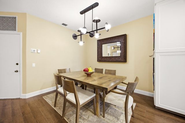 6738 Via Regina, Boca Raton, FL 33433