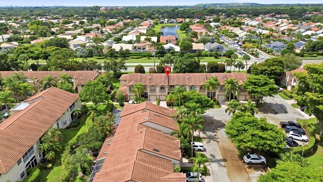 6738 Via Regina, Boca Raton, FL 33433