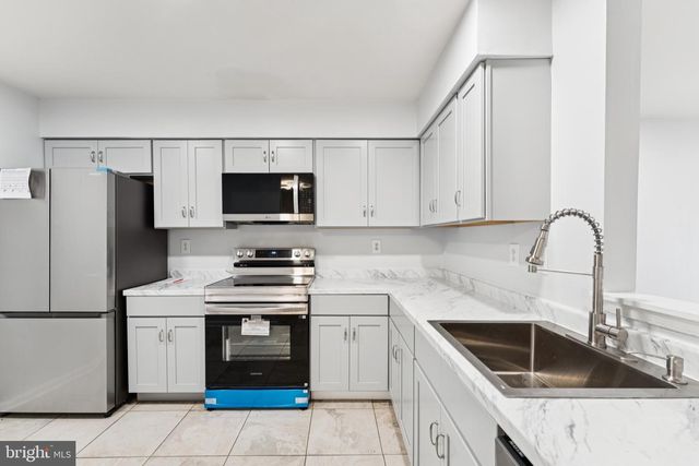 7527 BELLE GRAE DR, Manassas, VA 20109