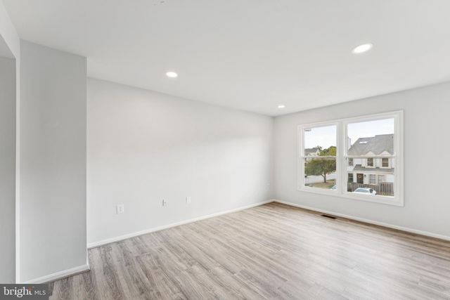 7527 BELLE GRAE DR, Manassas, VA 20109