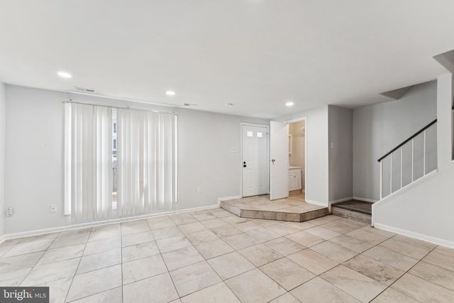 7527 BELLE GRAE DR, Manassas, VA 20109