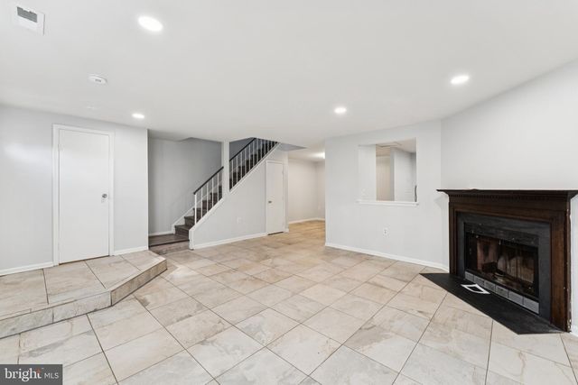 7527 BELLE GRAE DR, Manassas, VA 20109