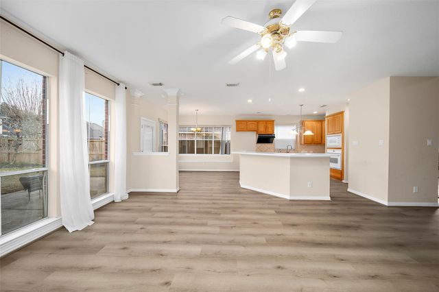 5431 Chesapeake Place, Sugar Land, TX 77479