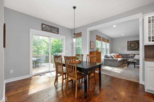 10214 Wicklow Court, Fishers, IN 46040