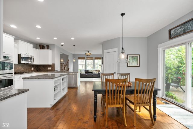 10214 Wicklow Court, Fishers, IN 46040