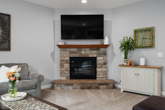 10214 Wicklow Court, Fishers, IN 46040