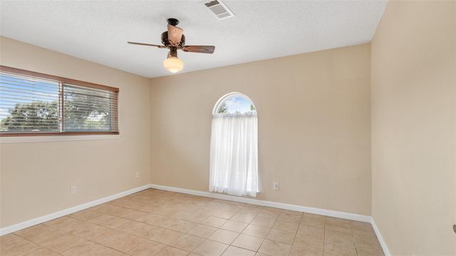 2915 Cemetery Road, Santa Fe, TX 77517