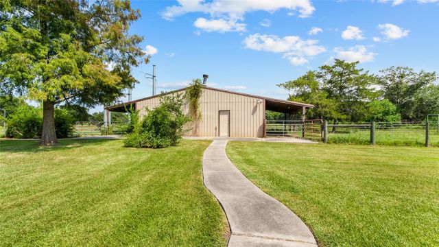 2915 Cemetery Road, Santa Fe, TX 77517
