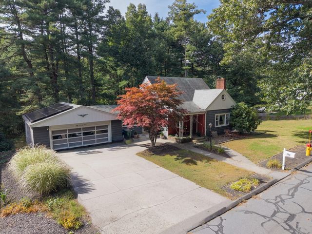 174 Ashburnham Hill Road, Fitchburg, MA 01420