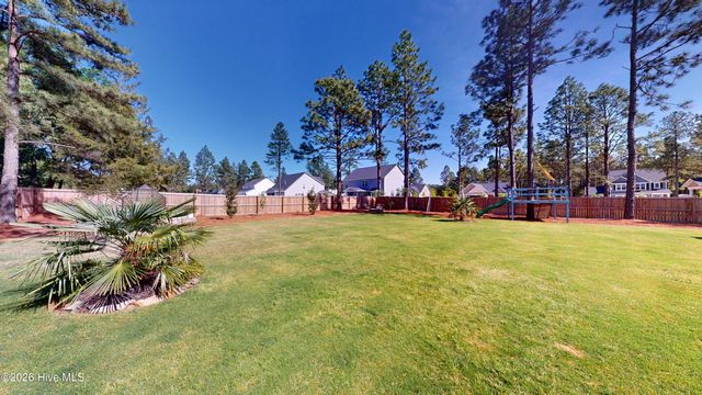 604 Muscadine Lane, Aberdeen, NC 28315