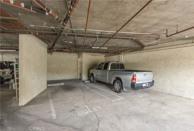 22809 Del Valle 8, Woodland Hills, CA 91364