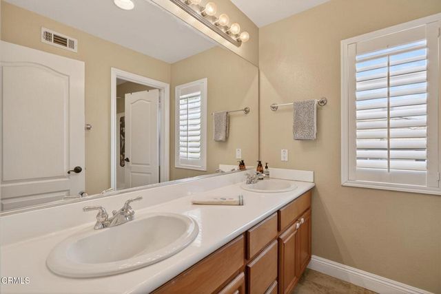 669 Saratoga Avenue, Ventura, CA 93003