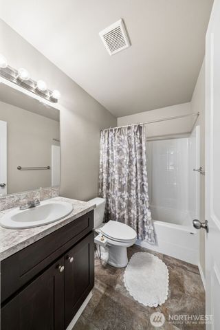 6422 198th Street E, Spanaway, WA 98387