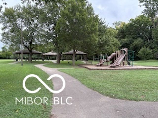 1995 Britton Drive, Beech Grove, IN 46107