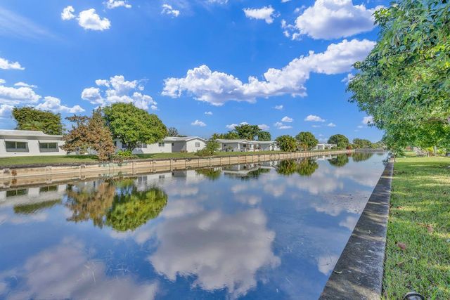 7115 NW 73rd Street, Tamarac, FL 33321