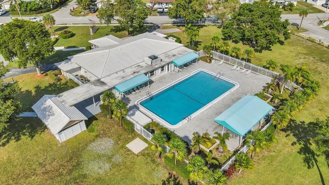 7115 NW 73rd Street, Tamarac, FL 33321