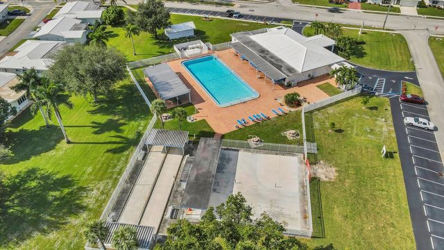 7115 NW 73rd Street, Tamarac, FL 33321