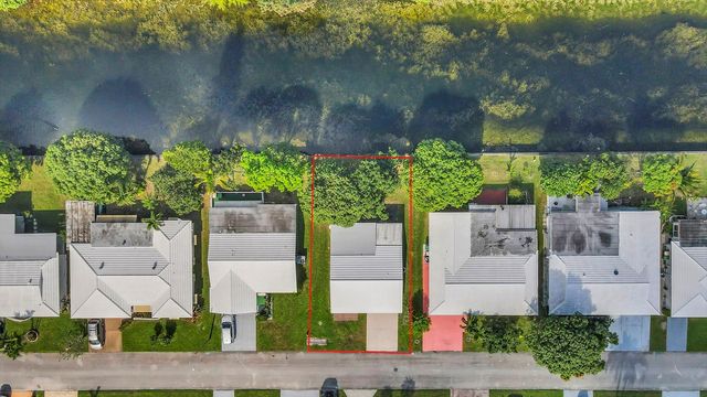 7115 NW 73rd Street, Tamarac, FL 33321