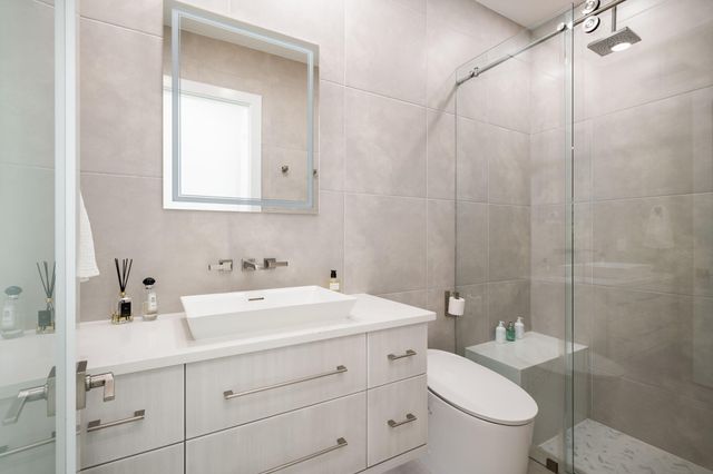 1930 Frosted Turquoise Way, Vero Beach, FL 32963