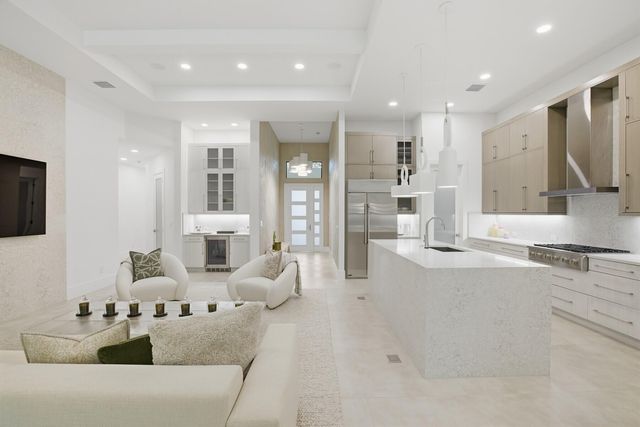 1930 Frosted Turquoise Way, Vero Beach, FL 32963