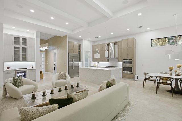 1930 Frosted Turquoise Way, Vero Beach, FL 32963