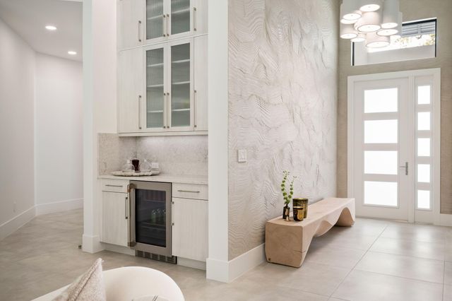 1930 Frosted Turquoise Way, Vero Beach, FL 32963