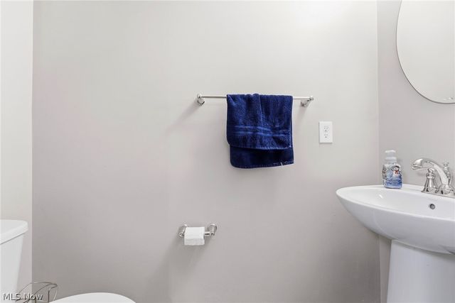 9858 Gabriels Way, Concord, OH 44060