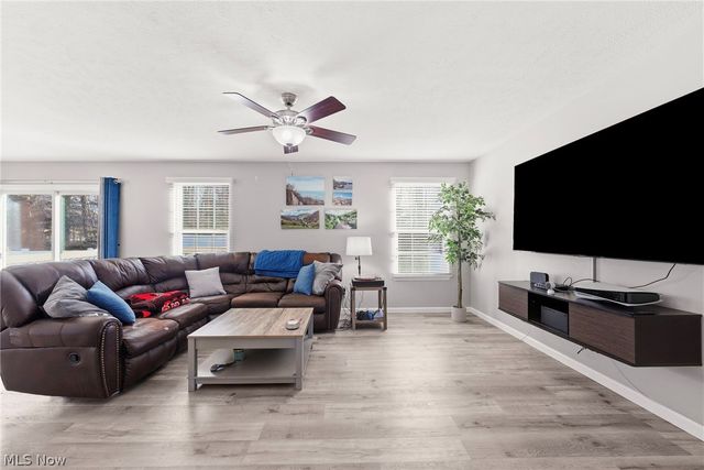 9858 Gabriels Way, Concord, OH 44060