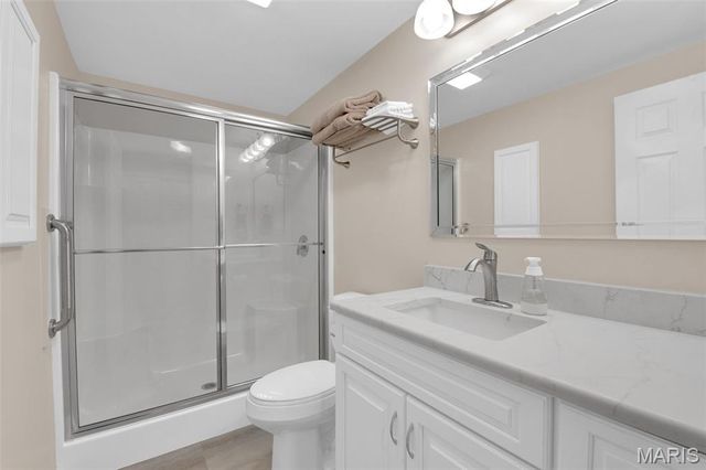 218 Fiddlecreek Ridge Road 218, Wentzville, MO 63385