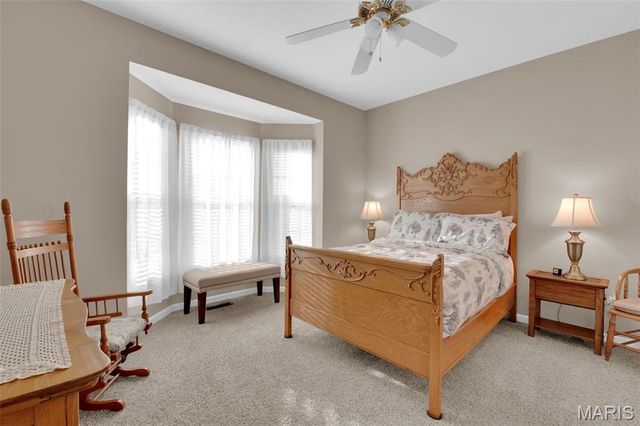 218 Fiddlecreek Ridge Road 218, Wentzville, MO 63385