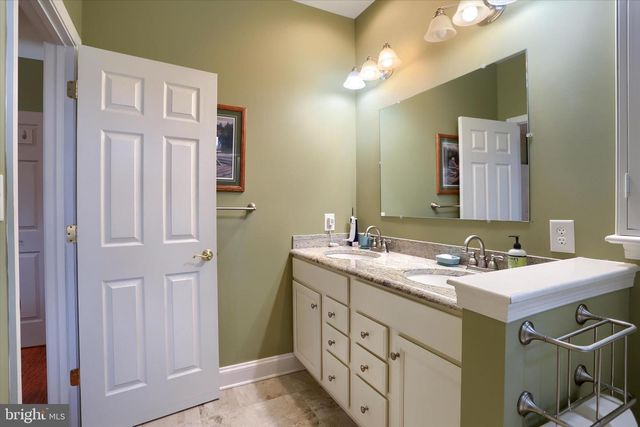 1012 JENKINS GRV, Enola, PA 17025