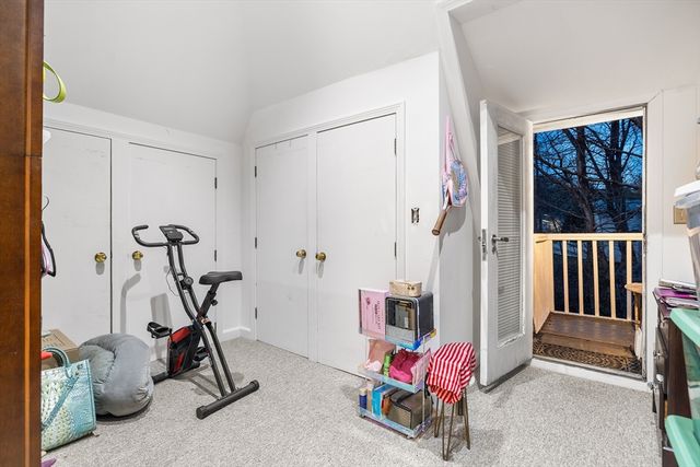 3 Old Brook Dr, Worcester, MA 01609