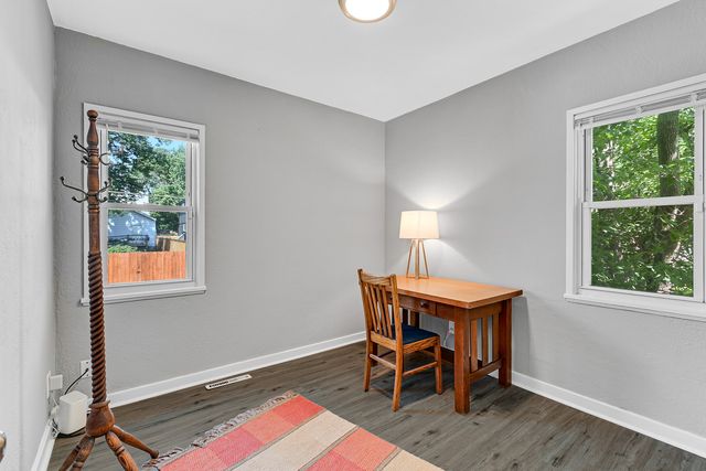 17646 State Line Avenue, Lansing, IL 60438