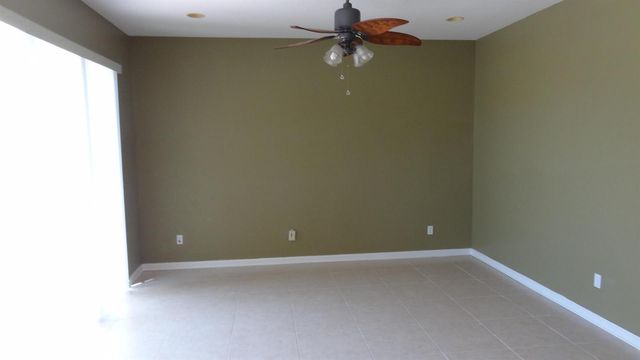 5404 Sunseeker Boulevard, Greenacres, FL 33463