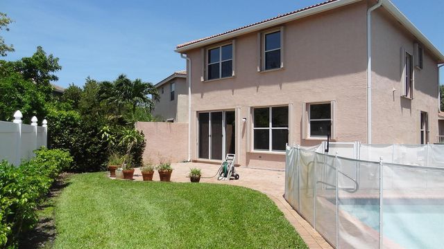 5404 Sunseeker Boulevard, Greenacres, FL 33463