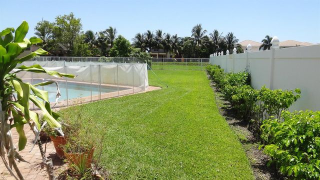 5404 Sunseeker Boulevard, Greenacres, FL 33463