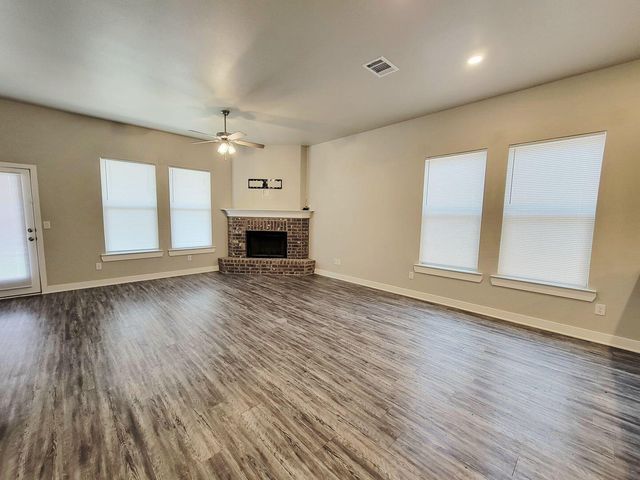 3316 Viola Avenue, Lubbock, TX 79407