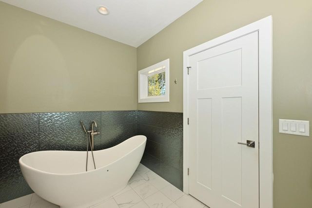 440 Chestnut STREET, Port Washington, WI 53074