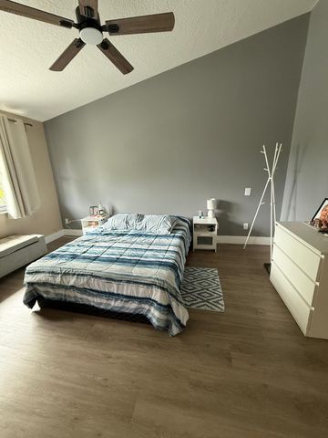 1120 W Lakes Drive, Deerfield Beach, FL 33442