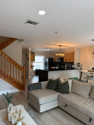 1120 W Lakes Drive, Deerfield Beach, FL 33442