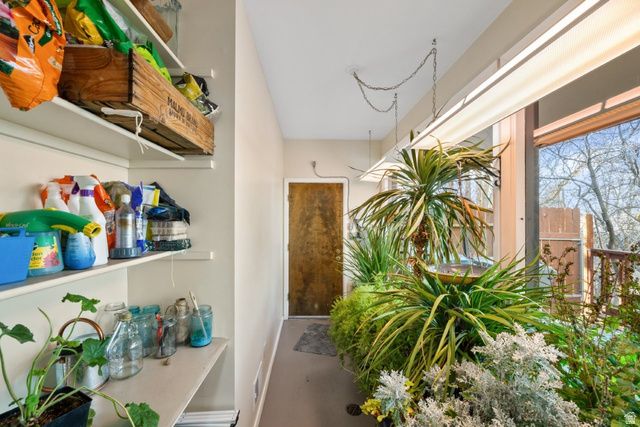 796 NANCY DR, South Ogden, UT 84403