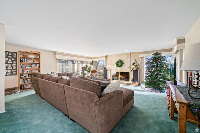 796 NANCY DR, South Ogden, UT 84403