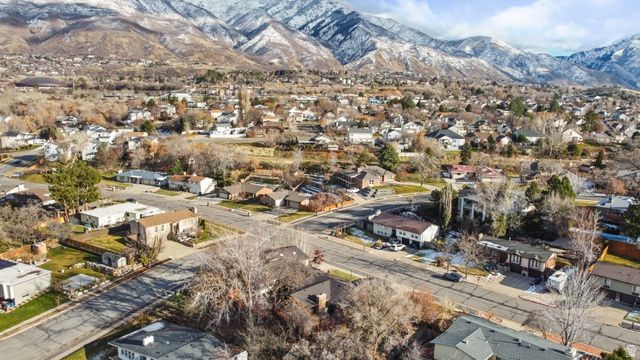 796 NANCY DR, South Ogden, UT 84403