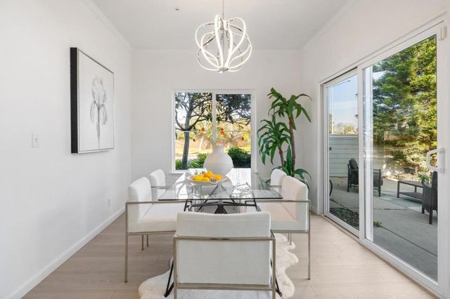 1 Binnacle Lane, Foster City, CA 94404