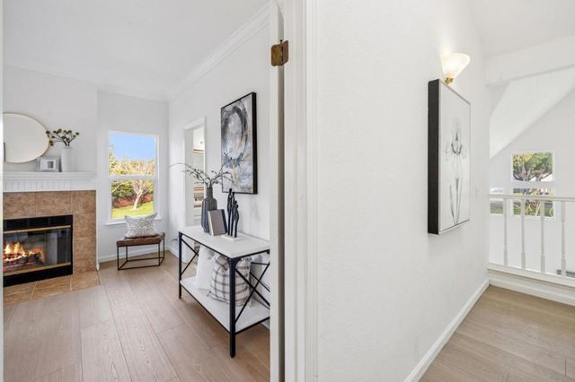 1 Binnacle Lane, Foster City, CA 94404