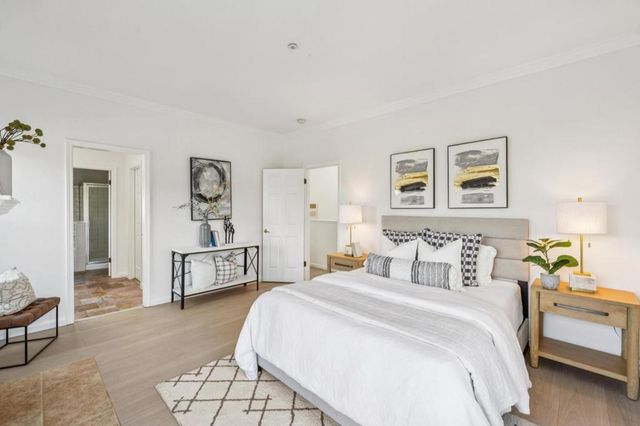 1 Binnacle Lane, Foster City, CA 94404