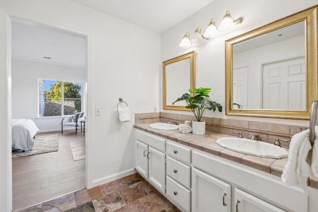 1 Binnacle Lane, Foster City, CA 94404