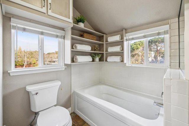 1 Binnacle Lane, Foster City, CA 94404