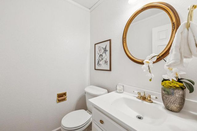 1 Binnacle Lane, Foster City, CA 94404