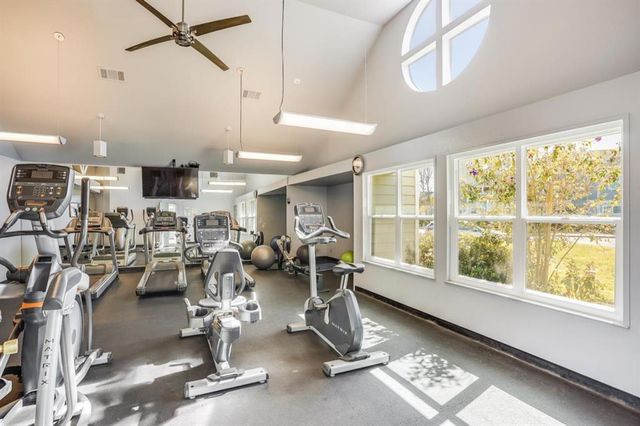 1 Binnacle Lane, Foster City, CA 94404